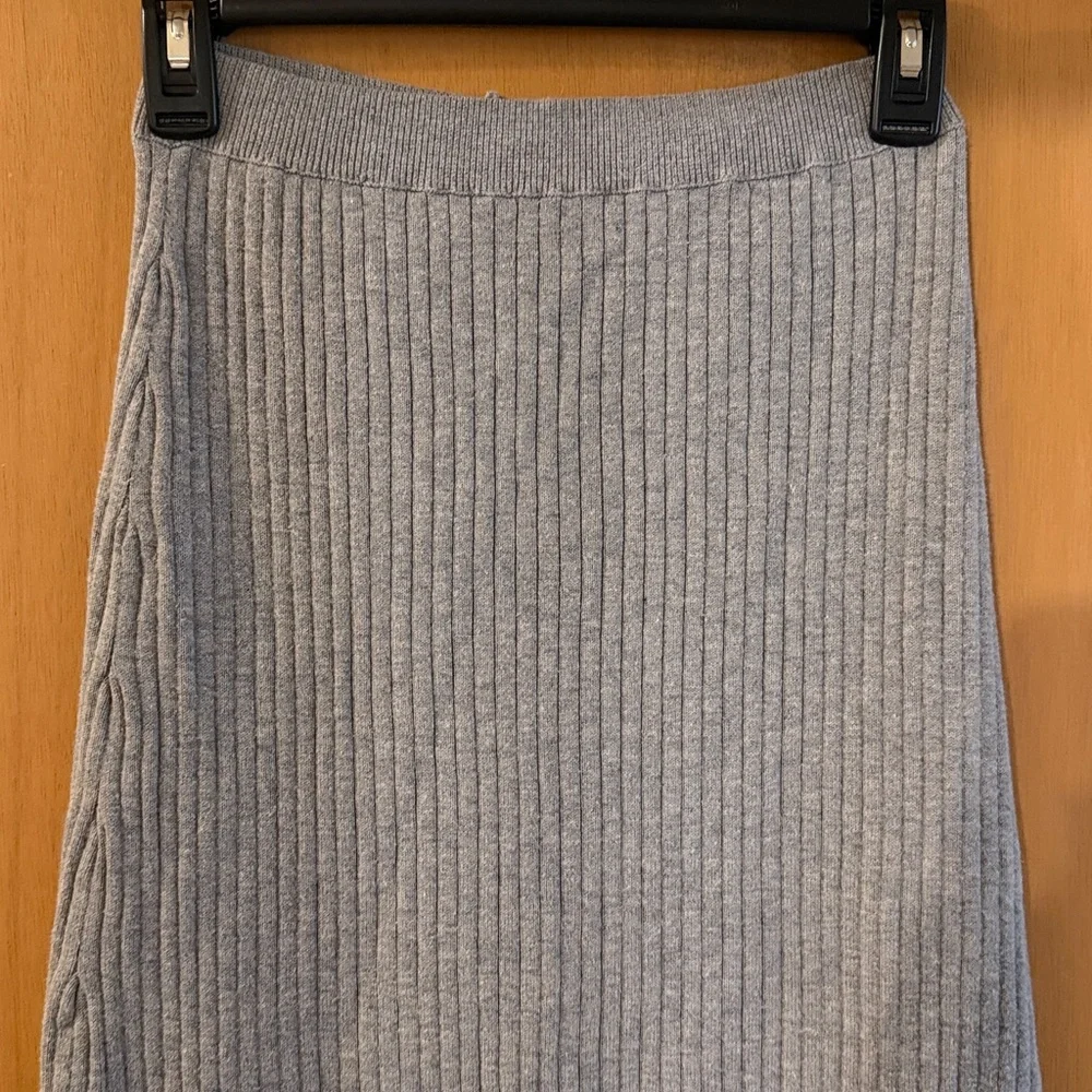 Free People Women’s Skyline Ribbed Knit Pull On Midi Skirt Gray Size Small